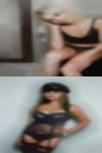 Naked girl in AL comfort room